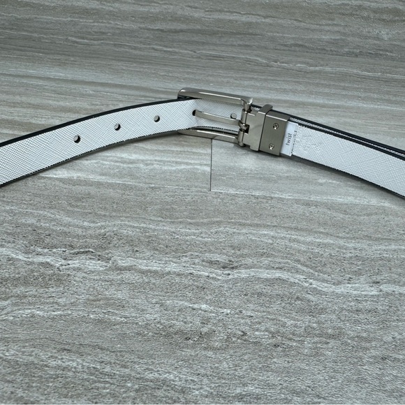 Calvin Klein Black and White Women's Belt - Picture 5 of 6